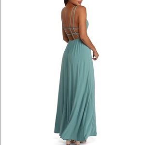 Windsor light blue evening dress